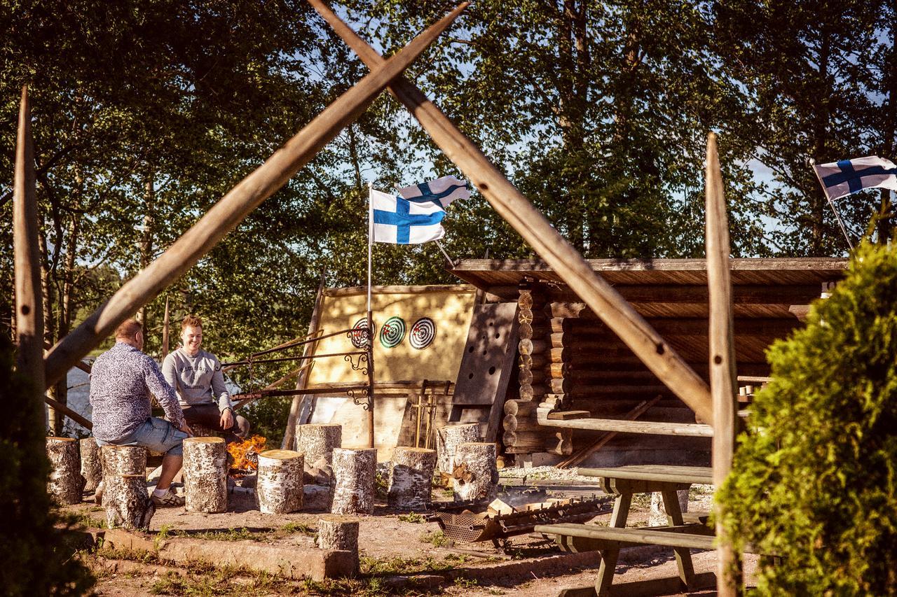 Hotelli Gustavelund 图苏拉 外观 照片